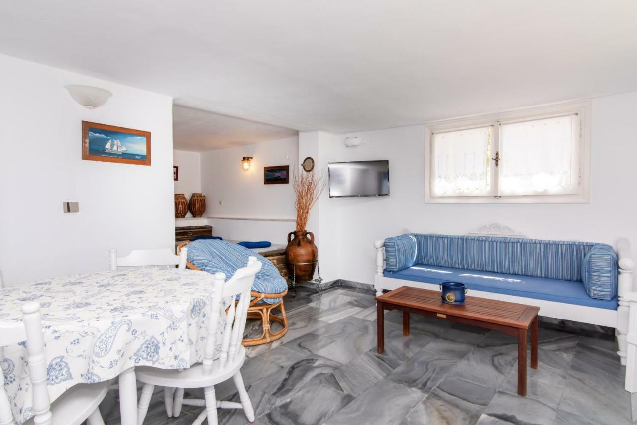 Albatross Holiday Apartments 艾西奥斯索蒂斯 外观 照片